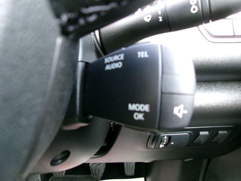 2019 Renault Kadjar 1.5 Blue dCi S Edition Euro 6 (s/s) 5dr HATCHBACK Diesel Manual