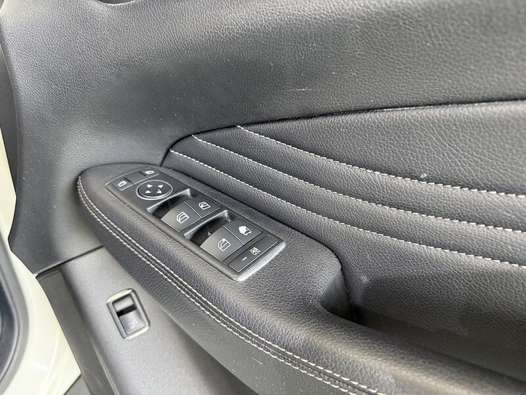 2012 Mercedes-Benz M-Class 2.1 ML250 BlueTEC Sport SUV 5dr Diesel G-Tronic 4WD Euro 6 (s/s) (204 ...