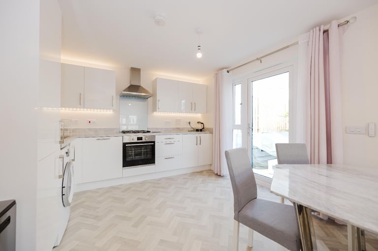 Stunning, 3 bedroom, end-terraced family home in Kaimes, with private garden and parking