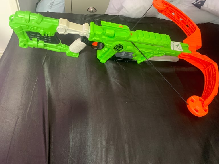 Nerf zombie strike deadbolt crossbow 