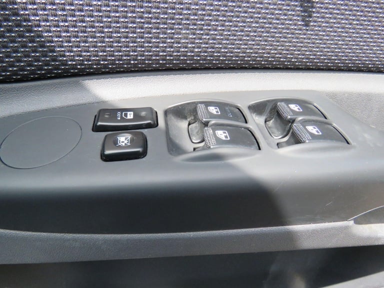 2011 Kia Rio 1.4 2 IPD 5dr HATCHBACK Petrol Manual