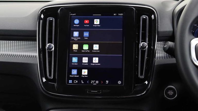 2025 Volvo XC40 Black Edition Ultra B3 Mild hybrid Petrol Automatic SUV Hybrid Automatic