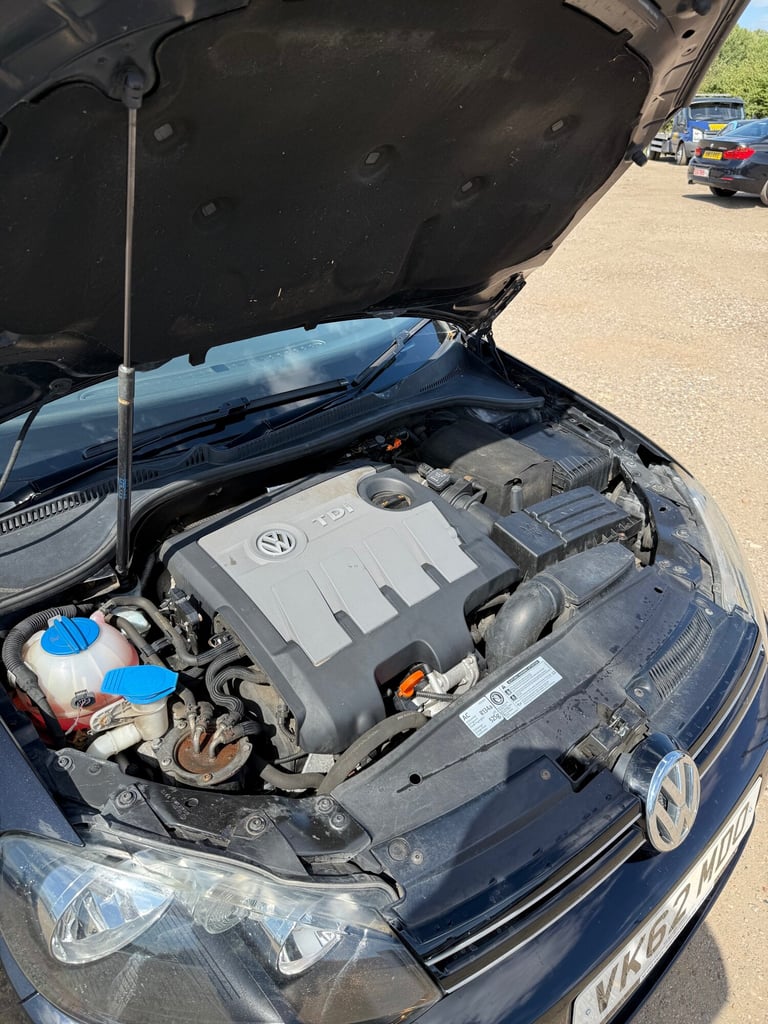 2012 Volkswagen Golf 1.6 TDi 105 Match 5dr HATCHBACK Diesel Manual