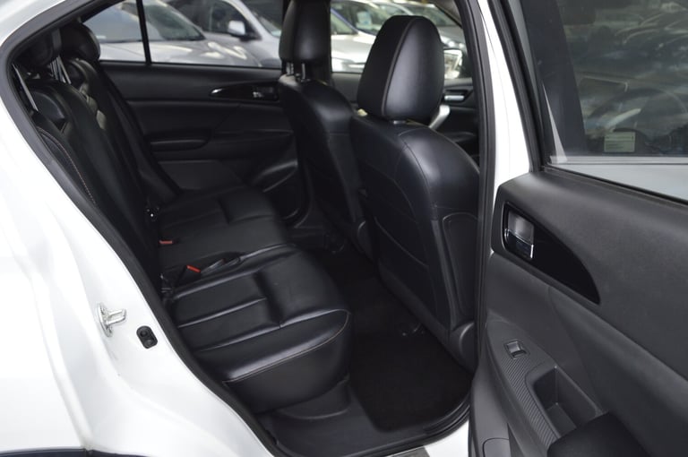 2018 Mitsubishi Eclipse Cross 1.5 4 5dr CVT 4WD PETROL PANAROMIC ROOF LEATHER INT 360 CAMERA HATC...