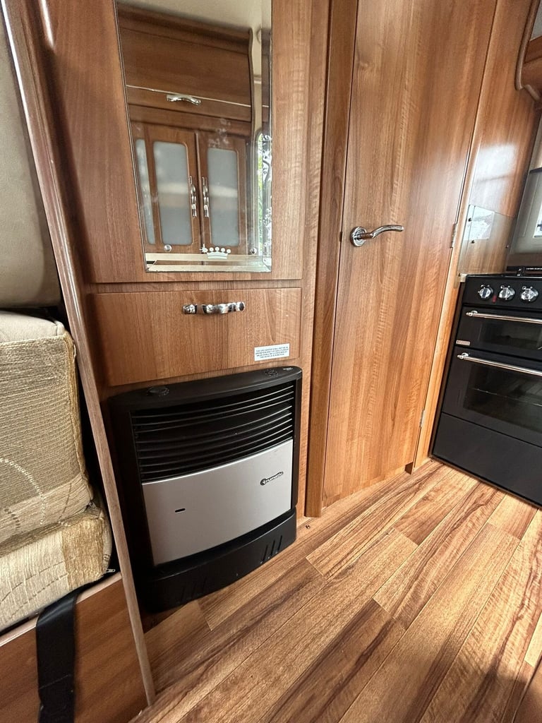 2011 Fiat Ducato 4 BERTH BROADWAY EDITION MOTORHOME  Diesel Manual