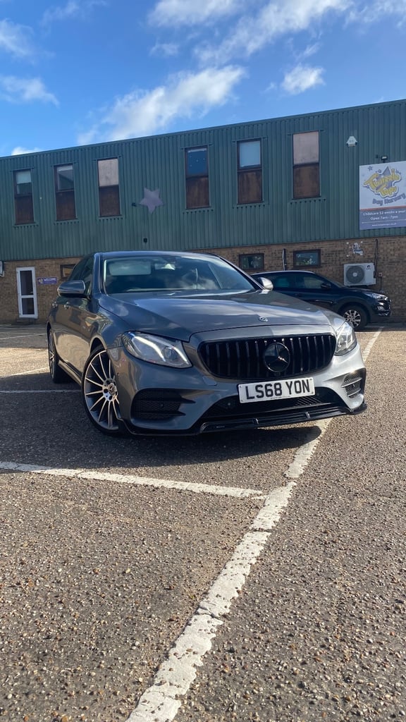 Mercedes-Benz, E CLASS, Saloon, 2018, Semi-Auto, 1950 (cc), 4 doors