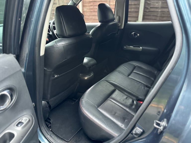 Nissan, JUKE, Hatchback, 2012, Manual, 1461 (cc), 5 doors