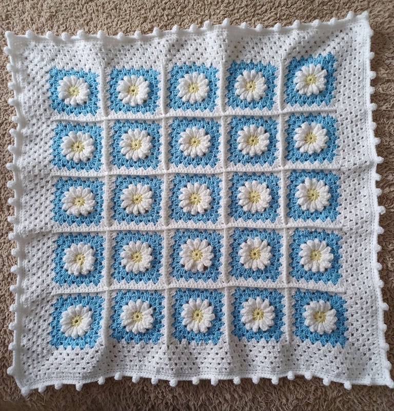 Daisy Crochet Baby Blanket - New & Handmade