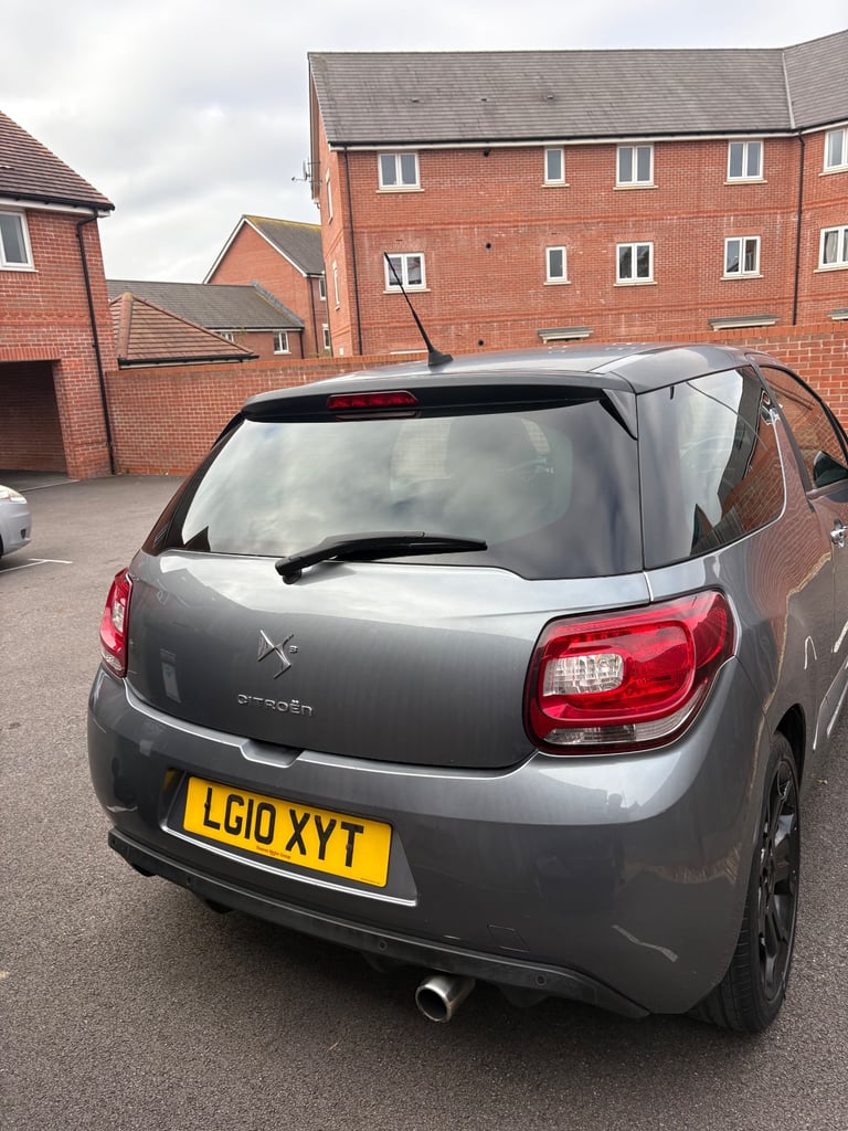 Citroen, DS3, Hatchback, 2010, Manual, 1598 (cc), 3 doors