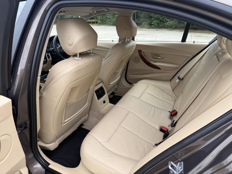 2013 BMW 3 Series 320d SE 4dr Step Auto SALOON DIESEL Automatic