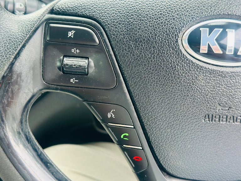 2014 Kia Ceed 1.6 CRDi EcoDynamics 1 Euro 5 (s/s) 5dr HATCHBACK Diesel Manual