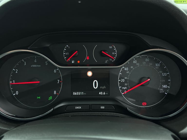 2018 Vauxhall Grandland X Grandland X 1.2 T Elite Nav 5drs Hatchback Petrol Manual