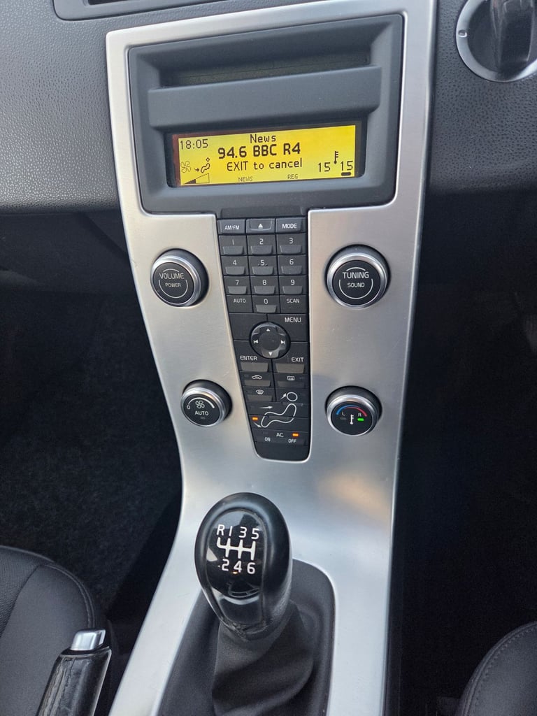 Volvo, C30, Hatchback, 2011, Manual, 1560 (cc), 3 doors