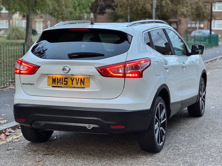 Nissan, QASHQAI, Hatchback, 2015, Manual, 1197 (cc), 5 doors