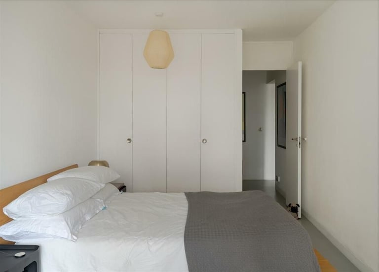 🐟 Poplar Double Room – Fully Furnished – All Bills Included £770 PCM! 🐟