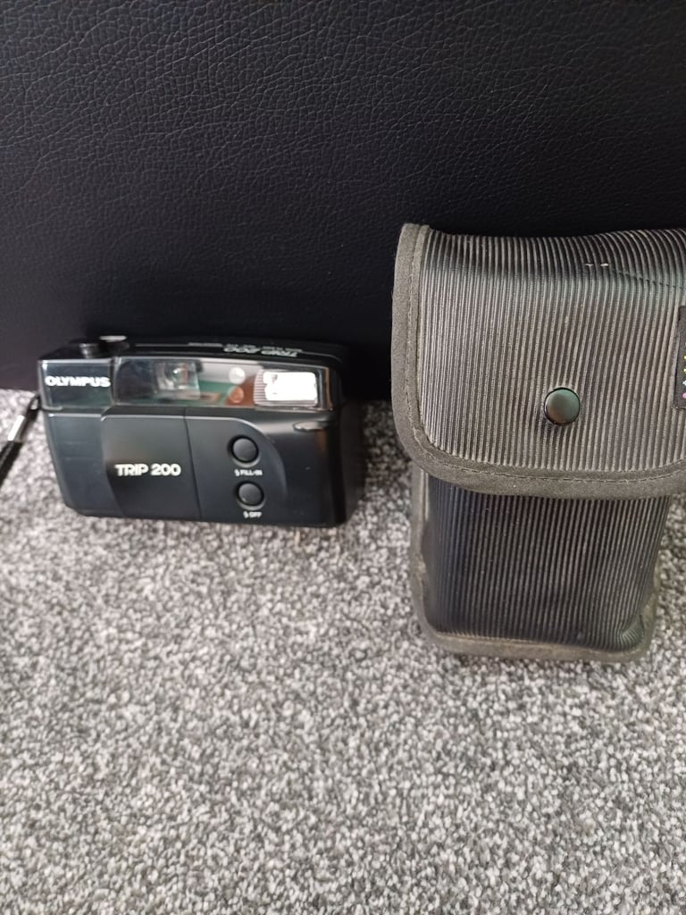 Olympus Trip 200 Camera 