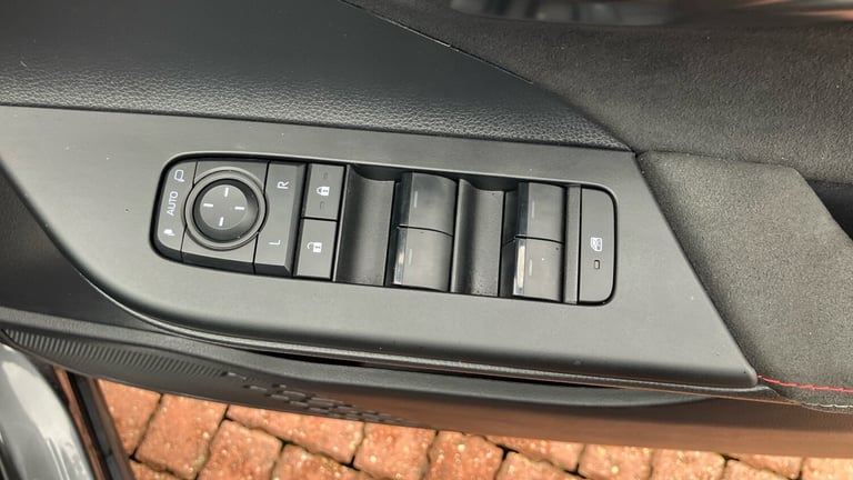 2024 Toyota C-HR 2.0 PHEV GR Sport 5dr CVT Hatchback Hatchback Hybrid Automatic