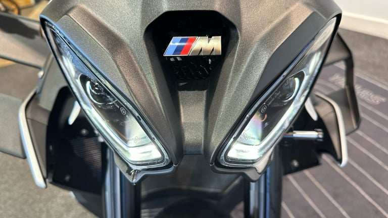 2025 BMW M3 M 1000 R M Comp Pack (25MY) SPORTS PETROL Manual