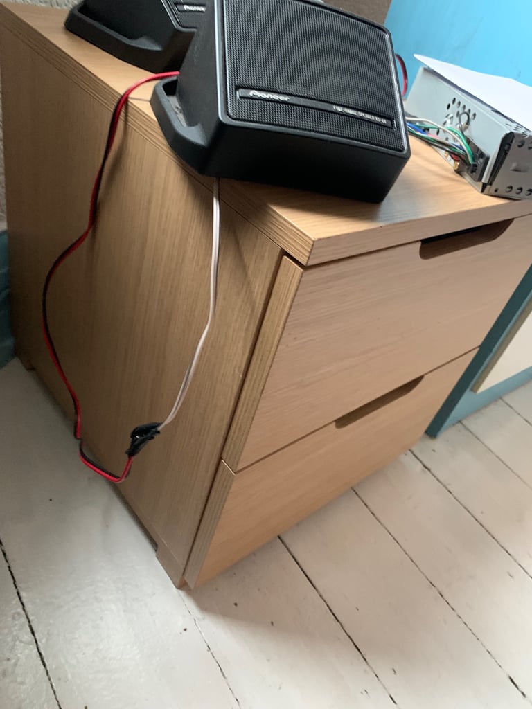 Bedside cabinet 