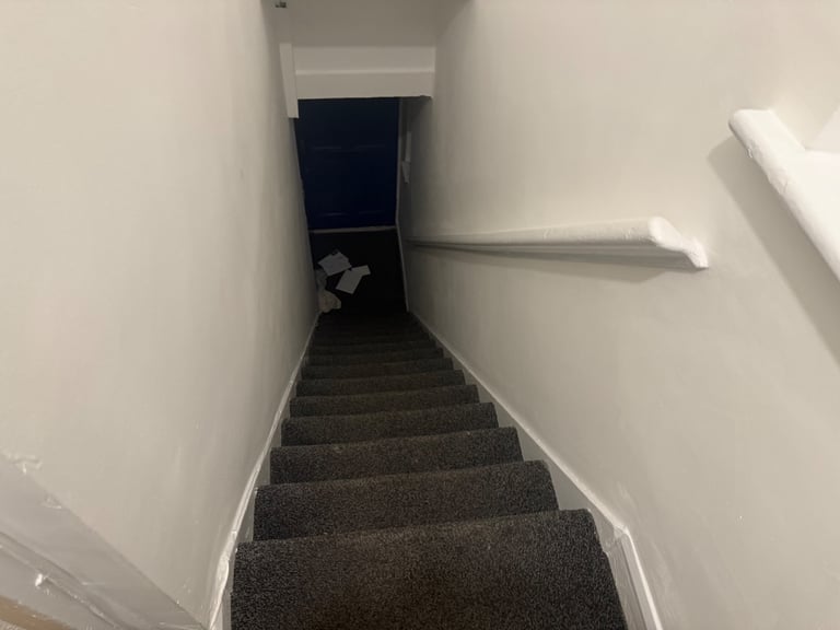 2 Bedroom first Floor Maisonette (Flat) is available to rent in Hayes UB4 