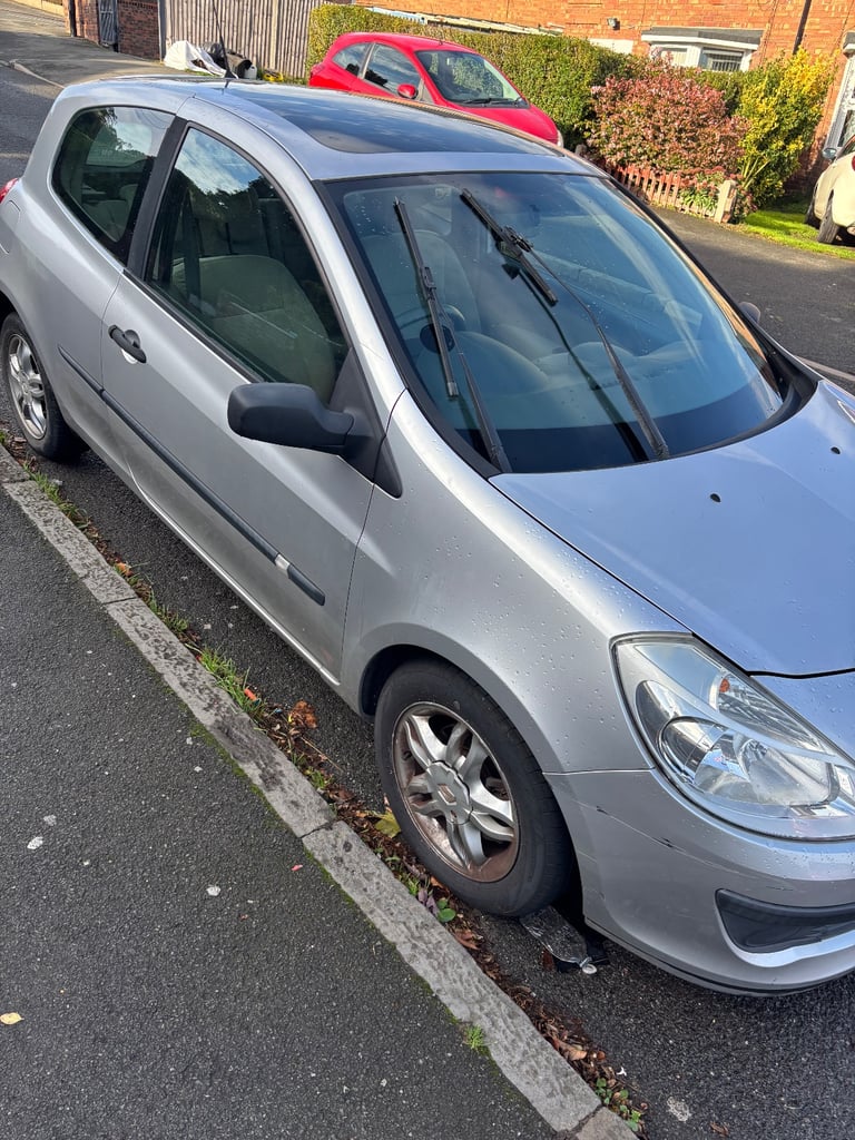 Renault, CLIO, Hatchback, 2006, Other, 1598 (cc), 3 doors