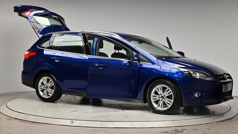 2013 Ford Focus 1.6 Titanium Navigator Powershift Euro 5 5dr ESTATE Petrol Automatic