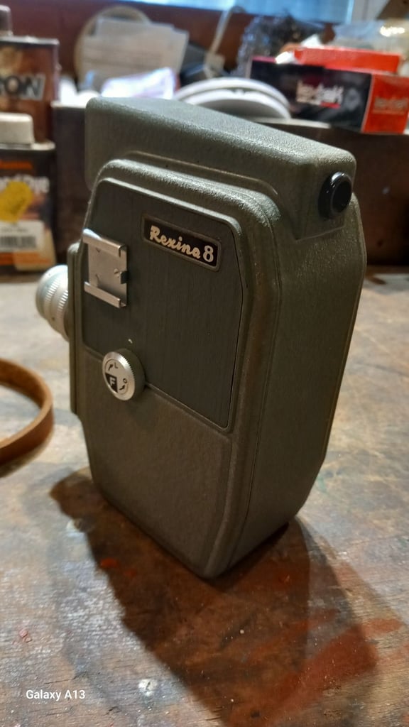 CINE CAMERA 