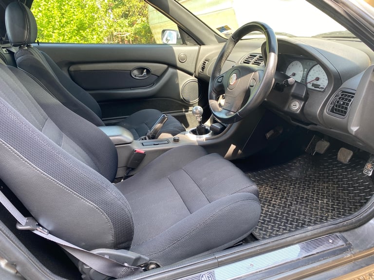 2002 MG MGF 1.8 135 16v 2dr CONVERTIBLE Petrol Manual