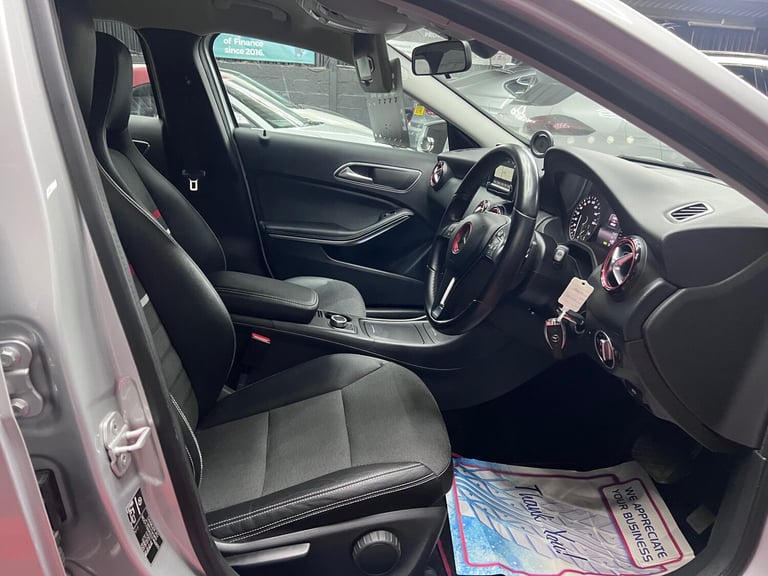 2013 Mercedes-Benz A-Class A180 BlueEFFICIENCY SE 5dr Auto HATCHBACK Petrol Automatic