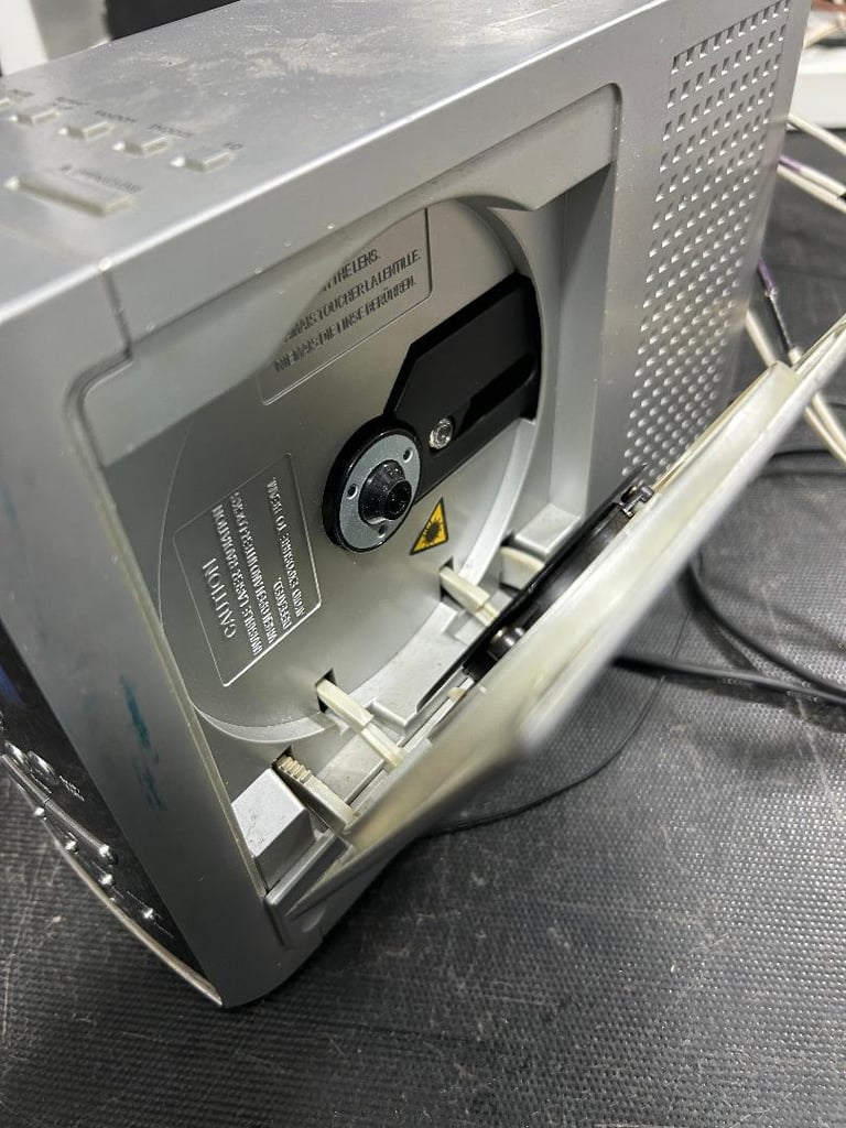 Woolworths CD Player Radio stereo micro system