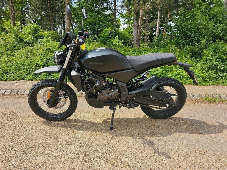 LEXMOTO RSS 125 SCRAMBLER 2025 Petrol Manual in Grey