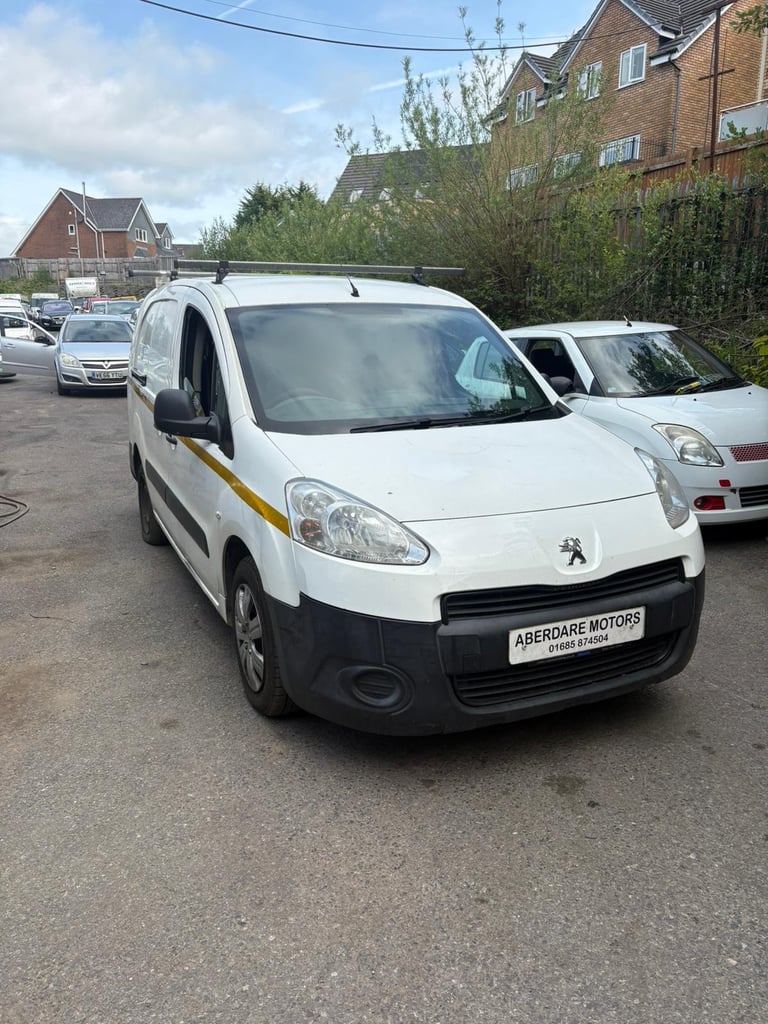 image for PEUGEOT PARTNER 1.6 HDi S 2014
