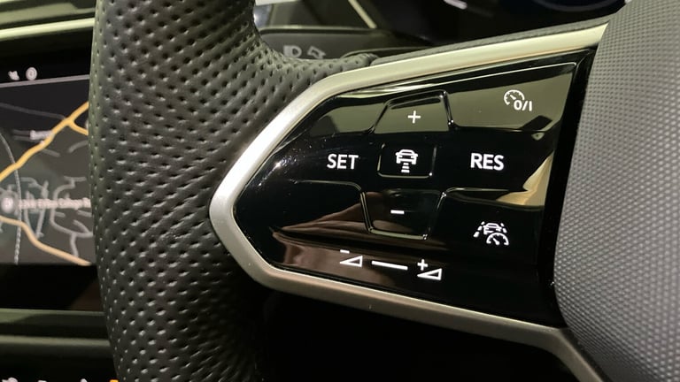 2022 Volkswagen Tiguan 2.0 TDI R-Line 5dr DSG Diesel Estate Estate Diesel Automatic