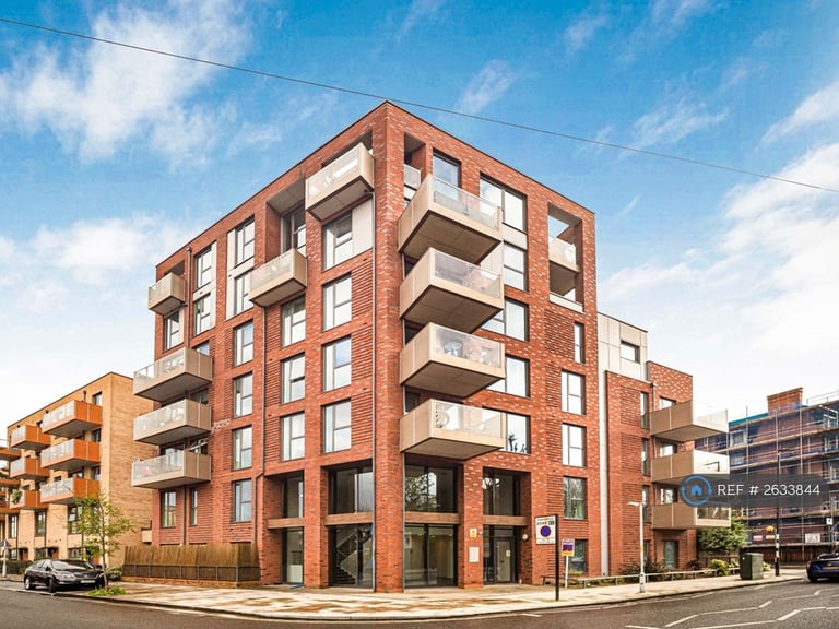 image for 1 bedroom flat in Southampton Way, London, SE5 (1 bed) (#2633844)
