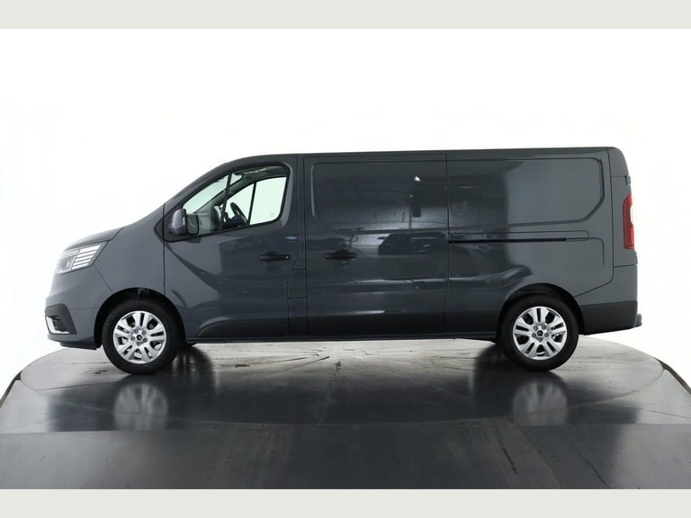 2025 Renault Trafic LL30 Blue dCi 150 Extra [Safety] Auto EAG9 PANEL VAN Diesel Automatic