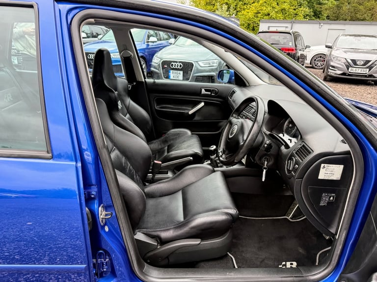 FRESH IMPORT 2004 VW GOLF R32 MK4 BLUE 3.2 V6 PETROL 5 DOOR 6 SPEED MANUAL