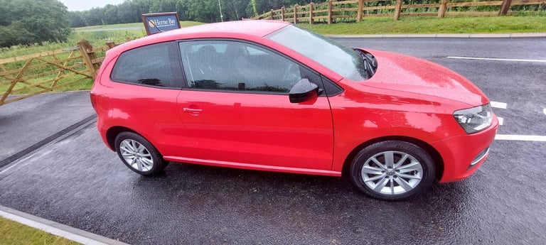 2014/64 Volkswagen Polo SE 1.2 TSI BMT 90, ONLY 46,891 MILES, ONLY £20 TAX 