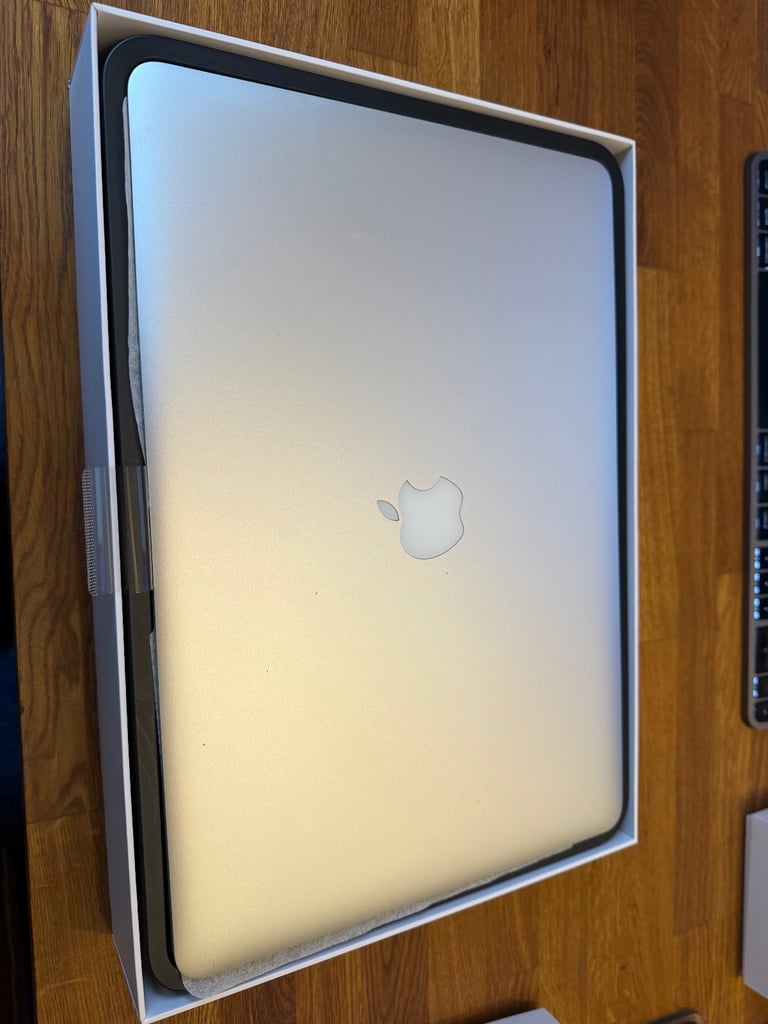 Apple MacBook Pro 15 inch i7 (mid-2012)
