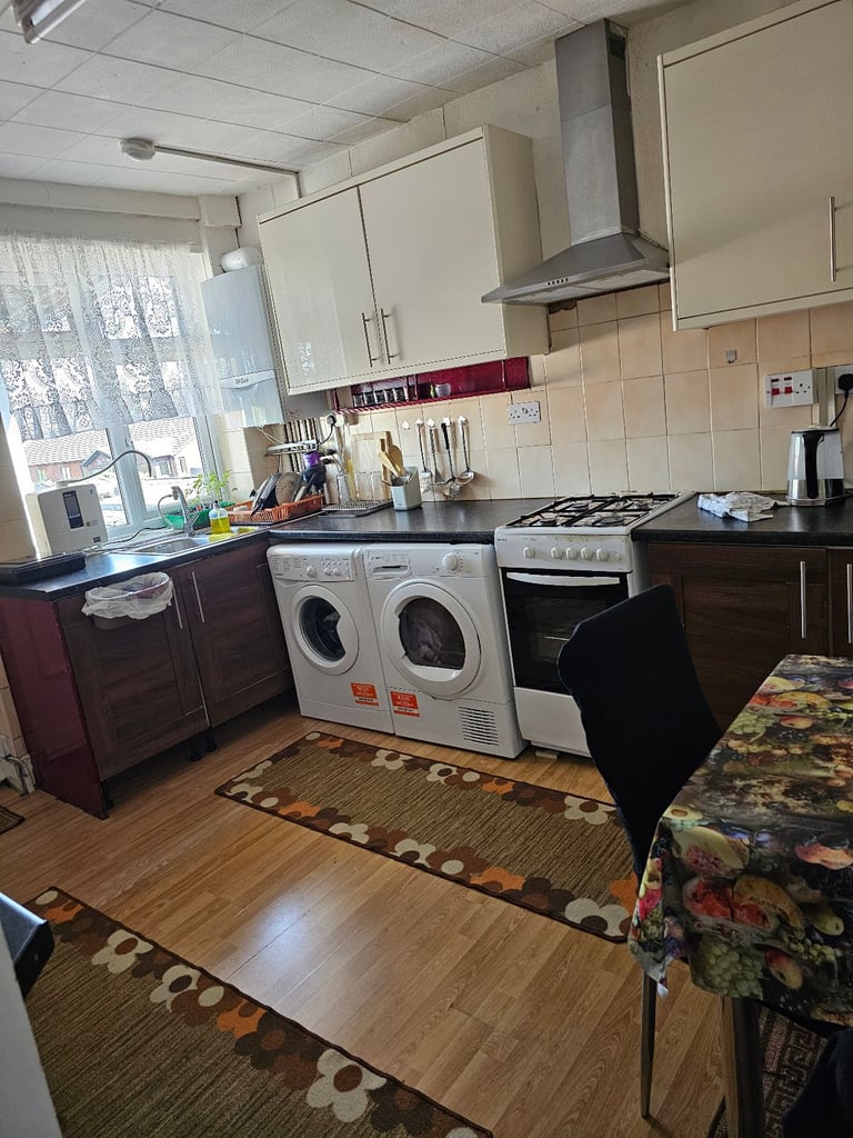 Double room for rent