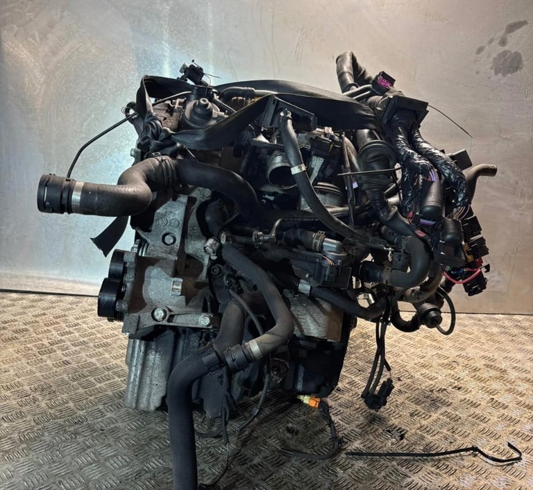 Audi A4 B8 AVANT 2008-2012 Engine Diesel Bare CAH CAHA 140bhp