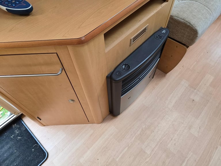 2011 Bailey Olympus 462 4 Berth Lightweight Caravan Motor Mover