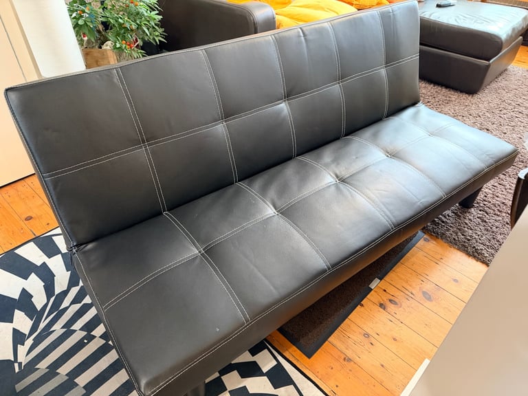 Black Faux Leather Click Clack Sofa Bed Futon 165cm – Removable Legs – Used