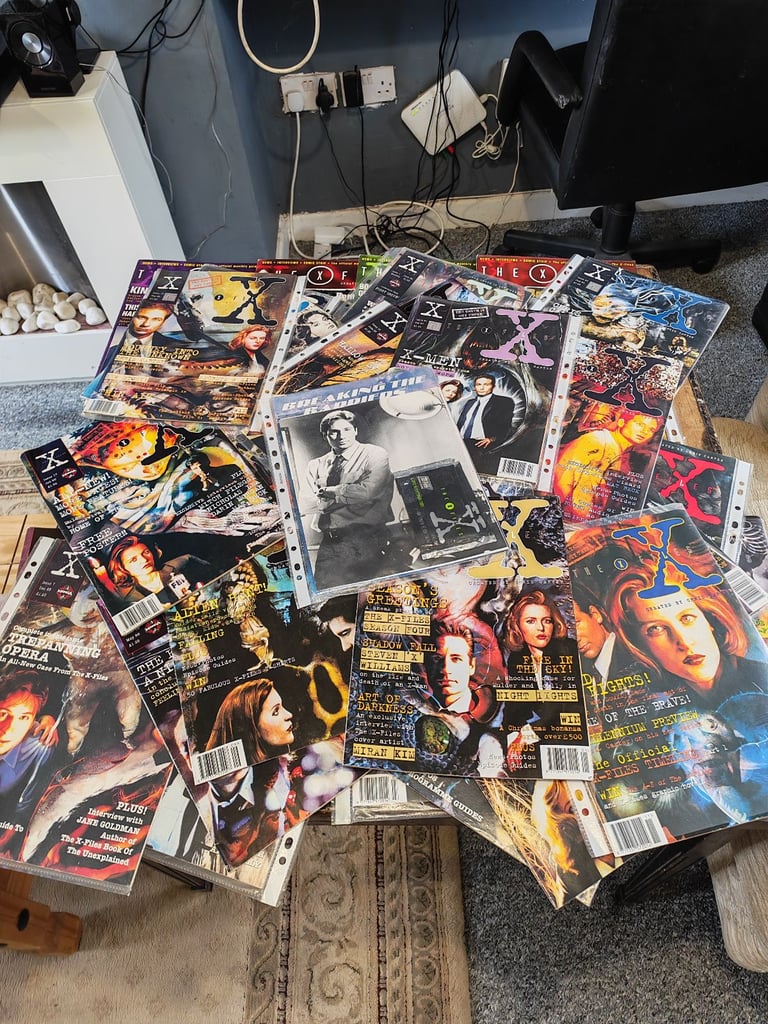 image for X FILES MAGAZINES COLLECTION 