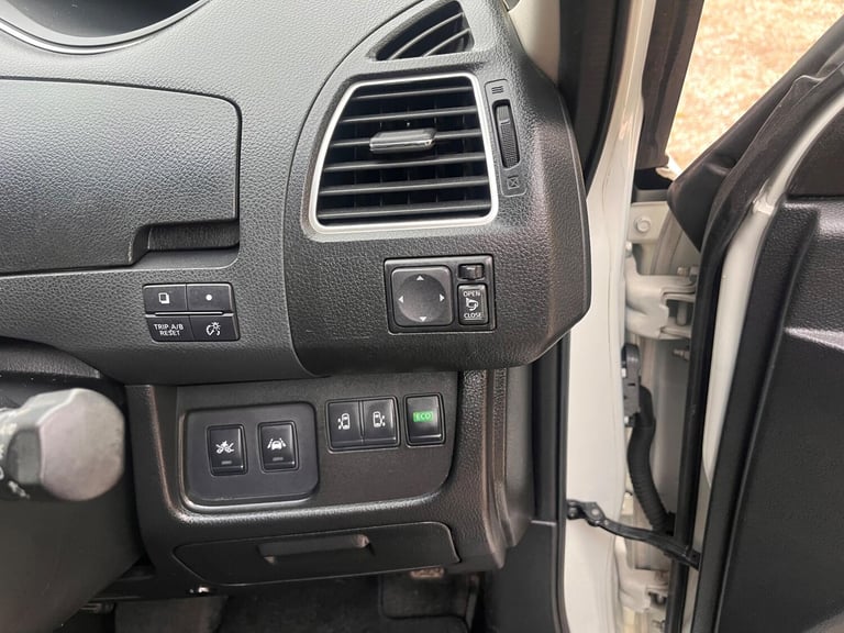  Nissan Serena 2.0 PETROL HYBRID HIGHWAY STAR AUTO Petrol/Electric Hybrid Automatic