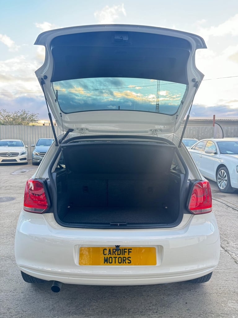 2013 Volkswagen Polo 1.2 TSi BLUEMOTION Hatchback Petrol Automatic