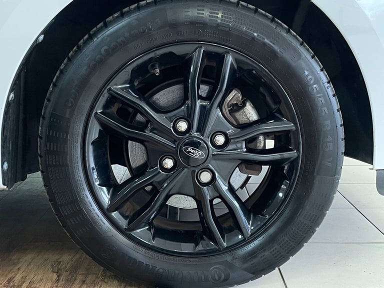 2018 Ford Ka+ 1.2 Ti-VCT Zetec White Edition Hatchback 5dr Petrol Manual Euro 6 (85 ps) Hatchback...