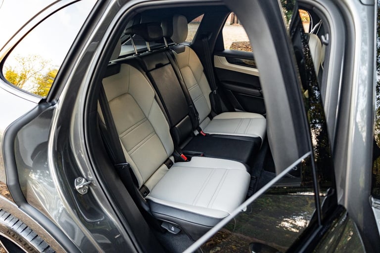 2023 Porsche Cayenne 3.0 V6 E-Hybrid 25.9kWh TiptronicS 4WD Euro 6 (s/s) 5dr ESTATE Petrol/Electr...