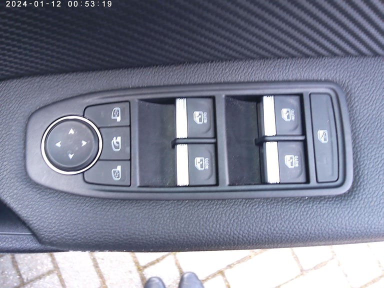 2022 Renault Captur 1.3 TCe RS Line Euro 6 (s/s) 5dr HATCHBACK Petrol Manual