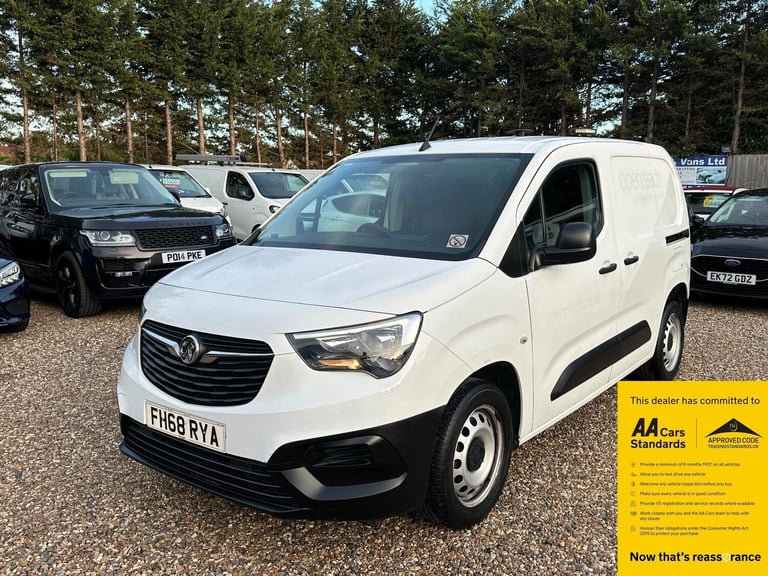 image for 2019 Vauxhall Combo 1.6 Turbo D 2300 Edition L1 H1 Euro 6 (s/s) 4dr PANEL VAN Diesel Manual
