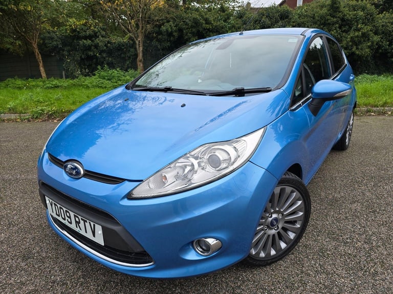 2009 Ford Fiesta 1.4 Titanium 5dr HATCHBACK Petrol Automatic